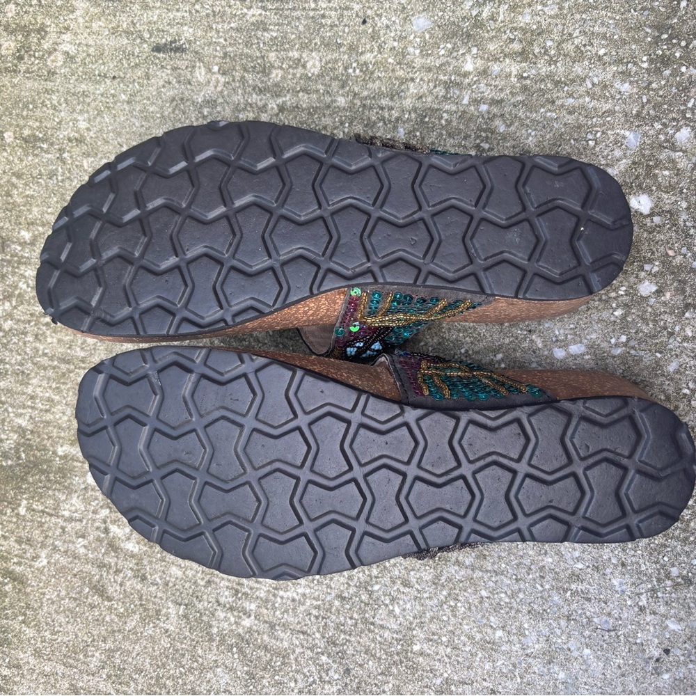 Sequin Embellished Sandals - Picture 3 of 10